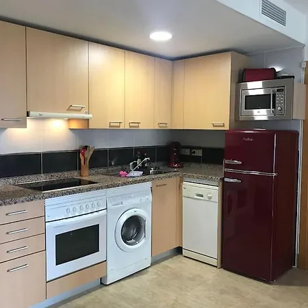 Edificio Mediterraneo Old Town * Εστεπόνα