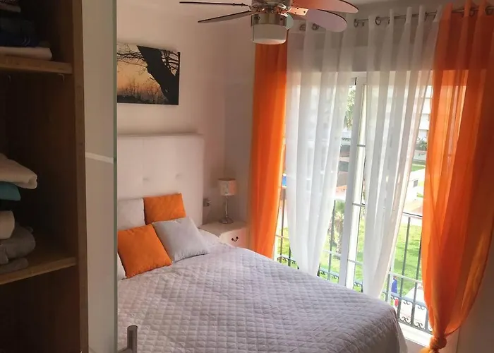 Edificio Mediterraneo Old Town * Estepona