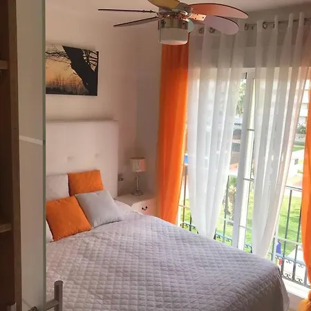 Edificio Mediterraneo Old Town * Estepona