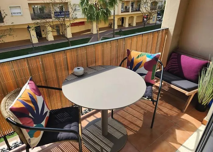 Edificio Mediterraneo Old Town Apartment Estepona